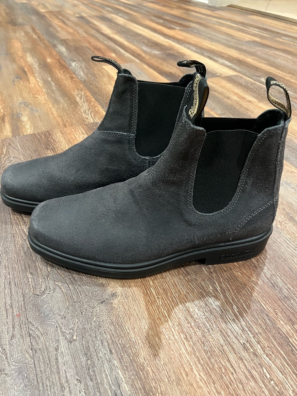 Blundstone Men's Black Suede Chukka Chelsea Boots
